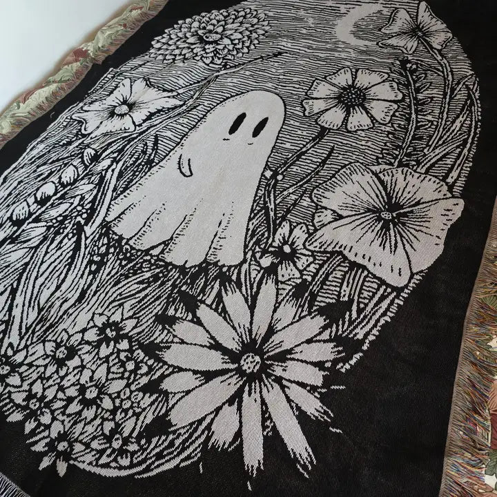 Meadow Ghost Ghost Jaquard Woven Tapestry