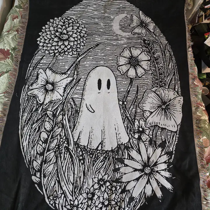 Meadow Ghost Ghost Jaquard Woven Tapestry