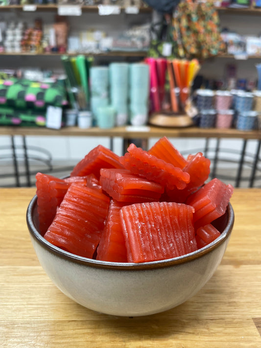 Halva Strawberry Liquorice Squares 100g