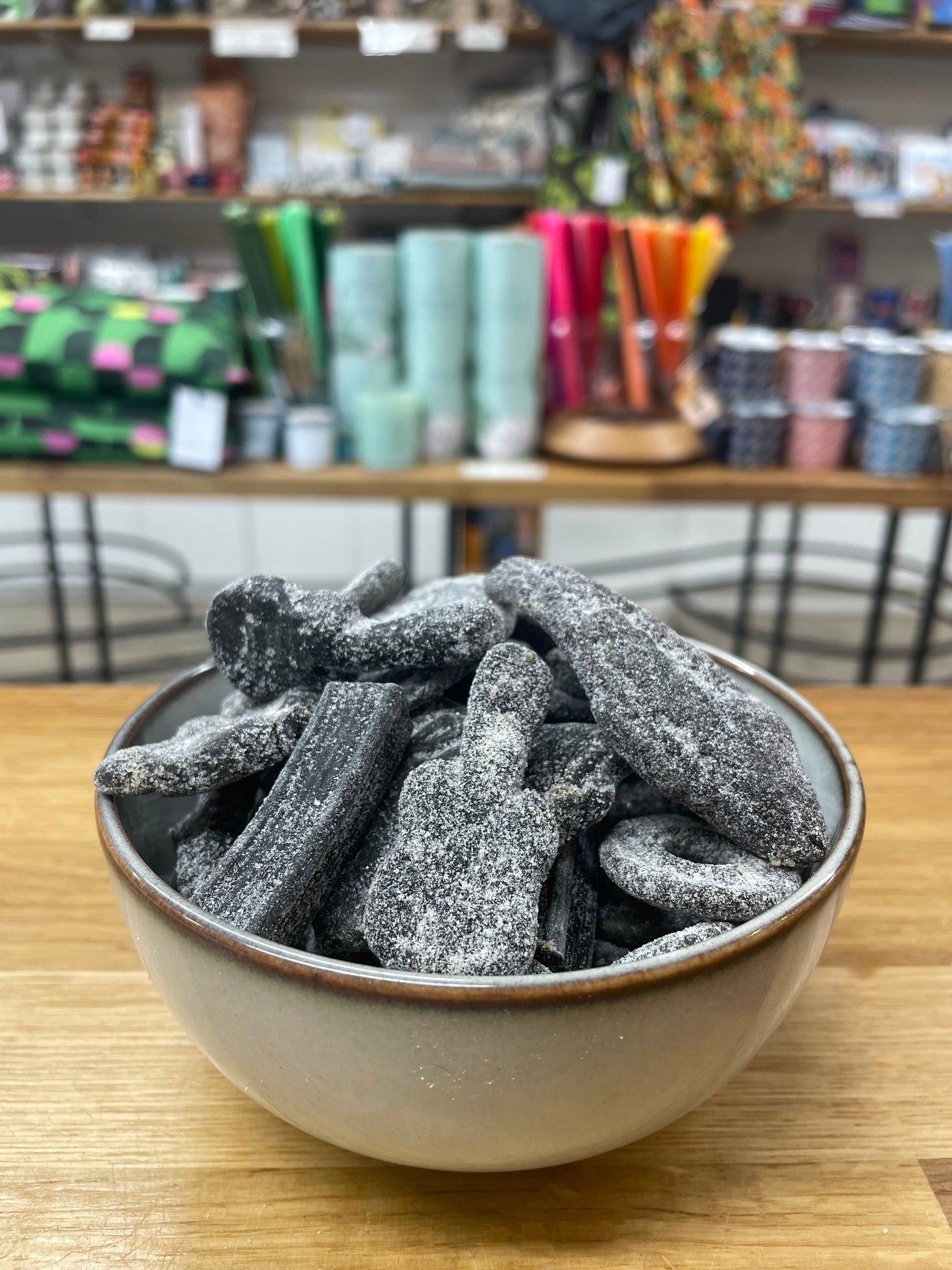 Grahns Salt & Chilli Liquorice Guitars 100g