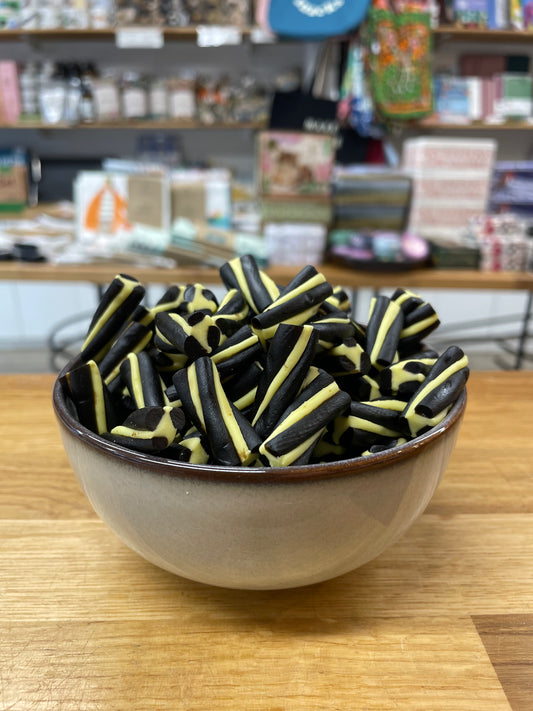 Porvoon Lakritsi Lemon & Liquorice Twists 100g