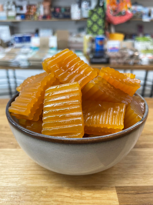 Halva Mango Liquorice Squares 100g