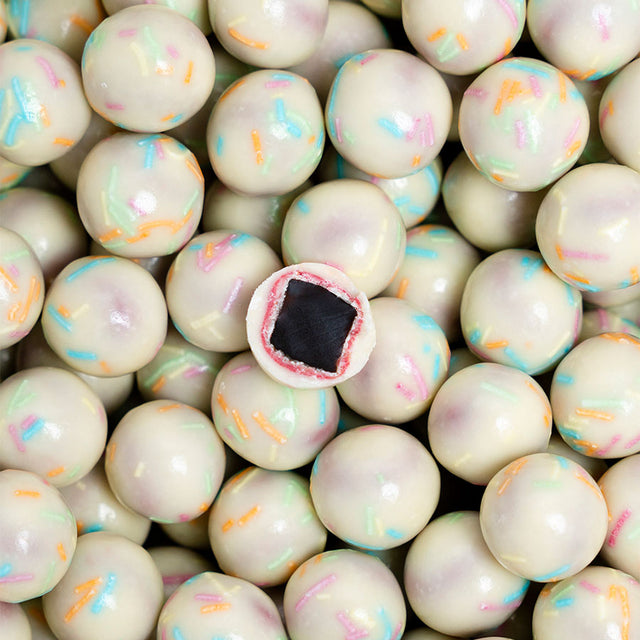Lakrids by Bülow Confetti Cake